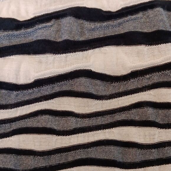 Sharagano Textured Sheath  Dress - Picture 8 of 8